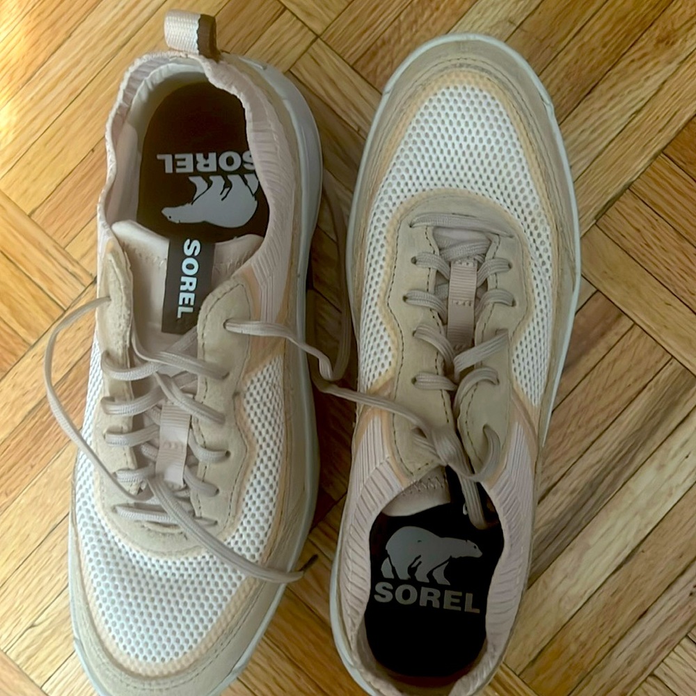 Barely worn tan walkable Sorel sneakers.